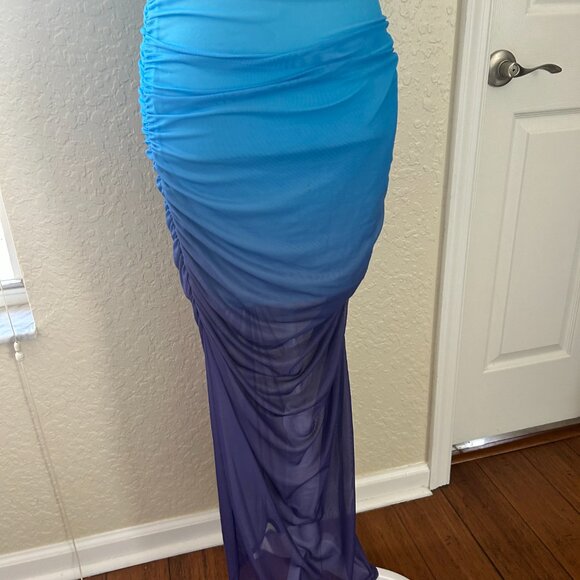 Strapless Blue Ombre Mesh Midi Dress - Picture 3 of 6